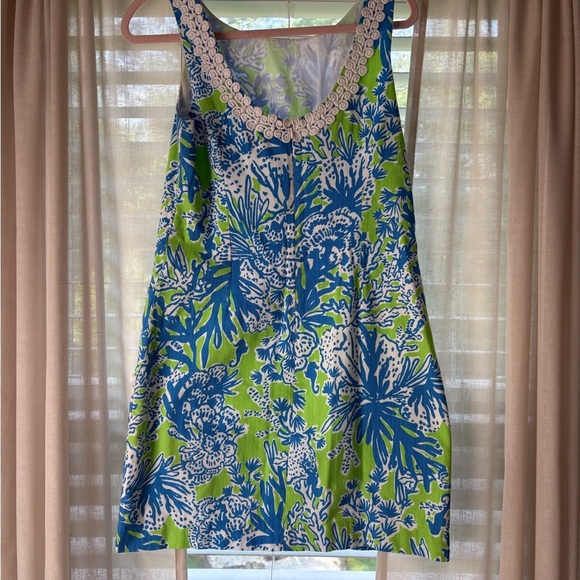 Lilly Pulitzer Shift Dress Size 10 – Blue Green Floral Print Lace Trim - Picture 3 of 4
